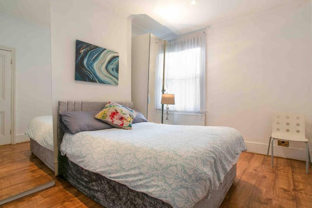 Large 3 Bedroom Modern Apartment Close To Central London Finchley Exteriér fotografie