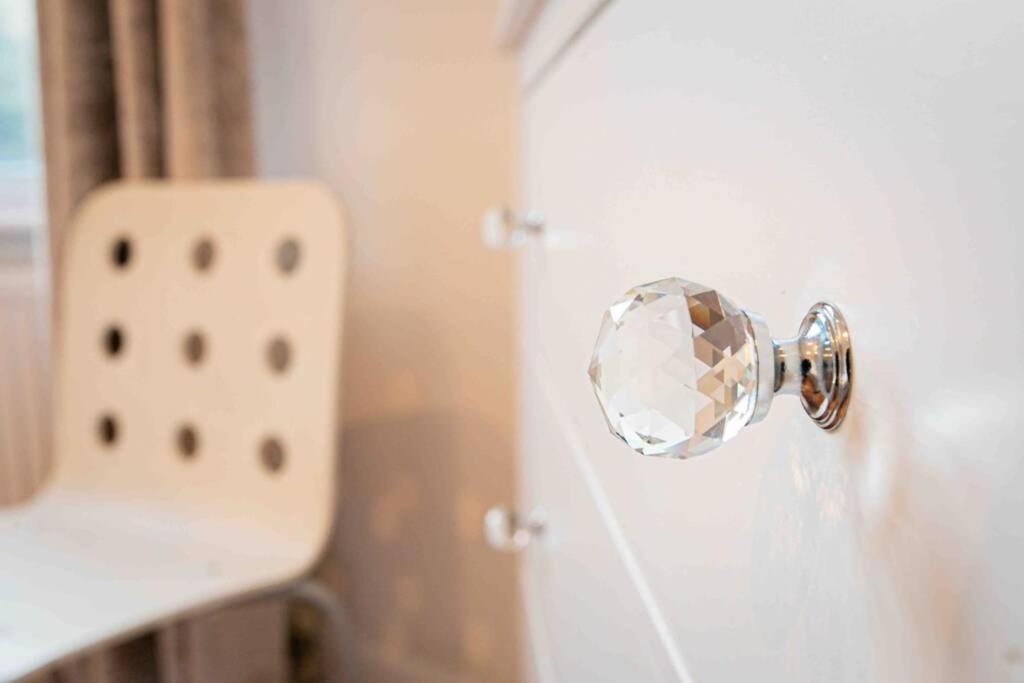 Large 3 Bedroom Modern Apartment Close To Central London Finchley Exteriér fotografie